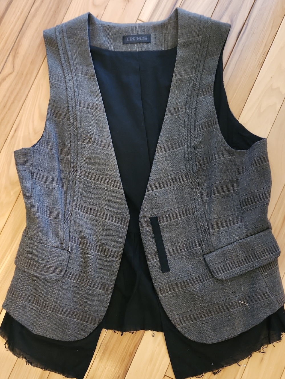 Ikks Gray Plaid Tailored Vest FR 36 (US 4)